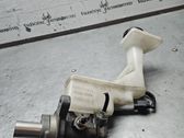 Master brake cylinder