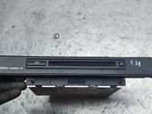 Radio / CD-Player / DVD-Player / Navigation