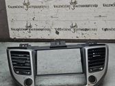 Dash center air vent grill