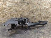Convertible roof hinge