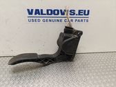 Accelerator throttle pedal