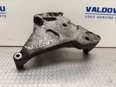 Engine mounting bracket