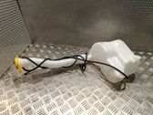 Windshield washer fluid reservoir/tank