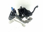 Accelerator throttle pedal