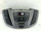 Radio/CD/DVD/GPS head unit