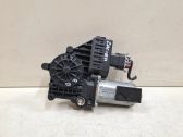 Motor del regulador de la ventanilla de la puerta delantera
