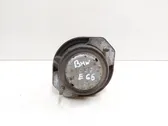 Engine mount bracket