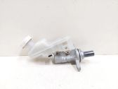 Master brake cylinder
