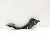 Accelerator throttle pedal