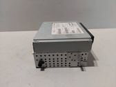 Radio / CD-Player / DVD-Player / Navigation