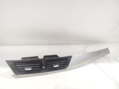 Moldura protectora de la rejilla de ventilación lateral del panel