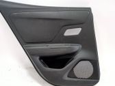 Moldura del tarjetero de la puerta trasera