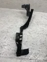 Front bumper mounting bracket