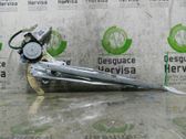Regulador manual de la ventanilla delantera