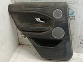Moldura del tarjetero de la puerta trasera