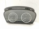 Geschwindigkeitsmesser Cockpit