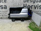 Manecilla interna puerta delantera