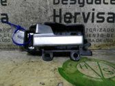 Manecilla interna puerta delantera