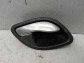 Manecilla interna puerta delantera