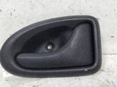 Manecilla interna puerta delantera