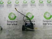 Cerradura de puerta delantera
