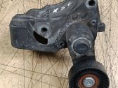 Power steering pump mounting bracket