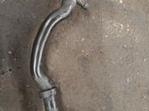 Tuyau de liquide de refroidissement moteur
