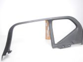 Rear door windshield rail