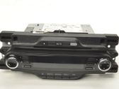 Radio/CD/DVD/GPS-pääyksikkö