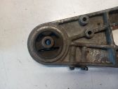 Engine mounting bracket