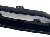 Tapa/tapón del gancho de remolque delantero