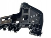 Rear bumper mounting bracket