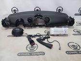 Airbag set with panel