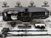 Airbag set with panel