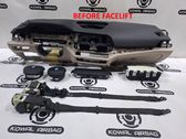 Airbag set with panel