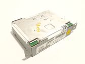 Radio / CD-Player / DVD-Player / Navigation