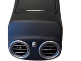 Rear air vent grill