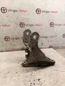 Engine mounting bracket