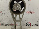 Engine mount bracket