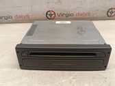 Radio / CD-Player / DVD-Player / Navigation
