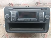 Radio / CD-Player / DVD-Player / Navigation