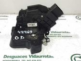 Cerradura de puerta delantera
