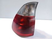 Lámpara de faros/luces traseros