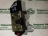 Cerradura de puerta trasera