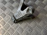 Engine mounting bracket