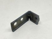 Fender mounting bracket