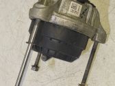 Engine mount bracket