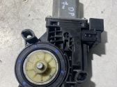 Moteur de lève-vitre de porte avant