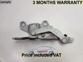 Engine bonnet/hood hinges