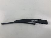 Rear wiper blade arm